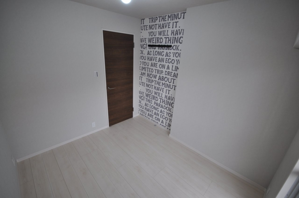 4355_1280x850