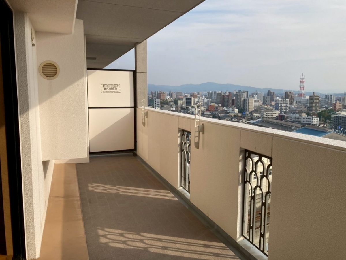 LINE_ALBUM_エバーライフネアシティ久留米1401_251118_2